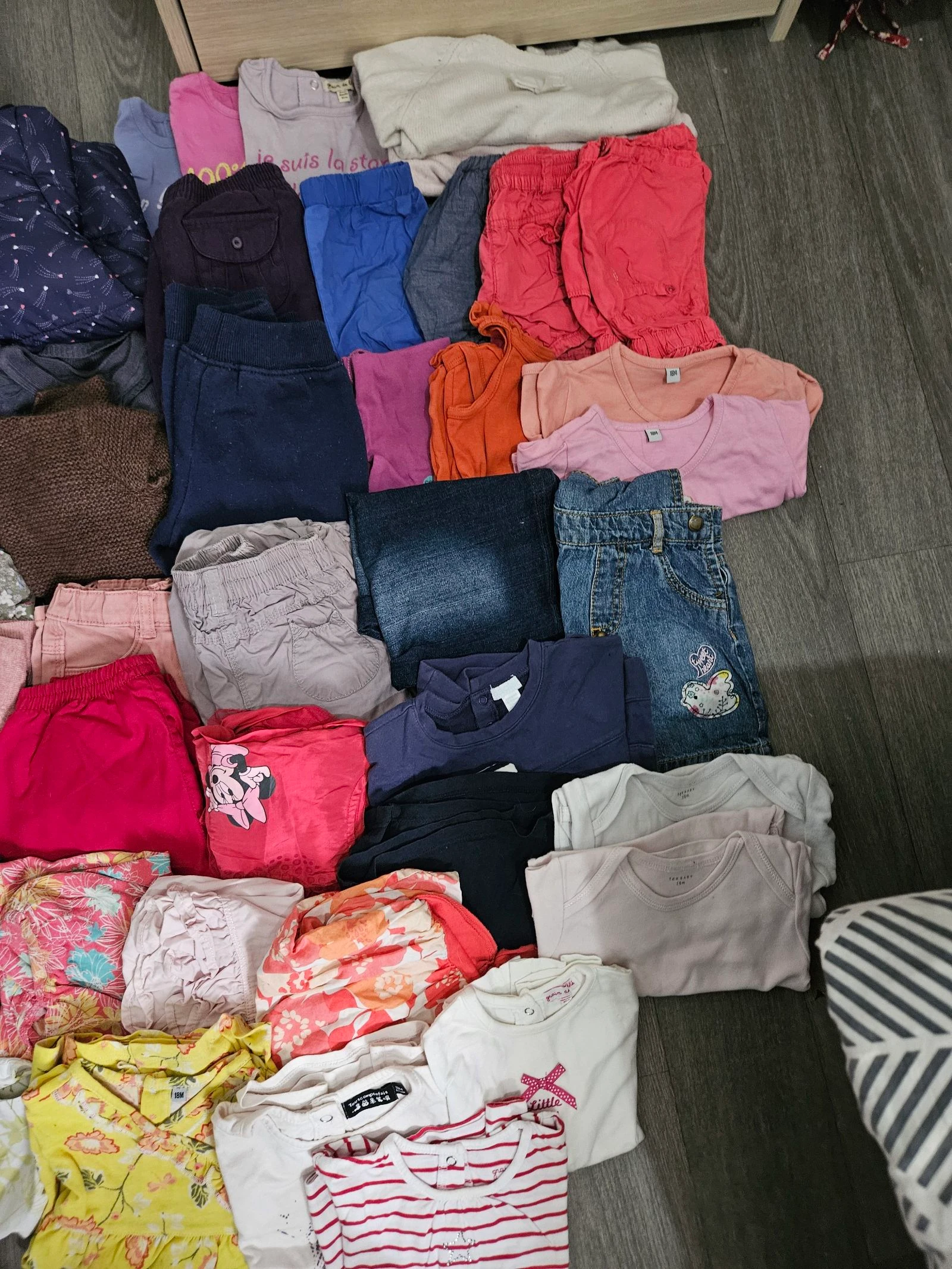 Lote grande de roupas para meninas 18 meses para todas as estações – photo 2